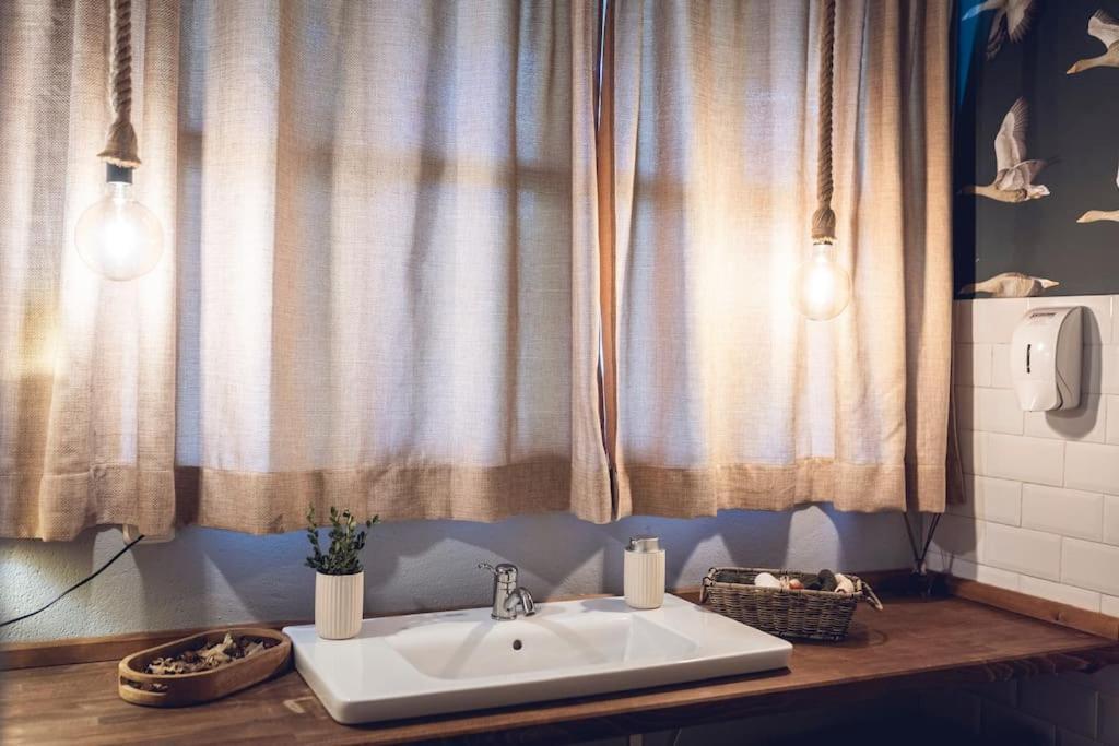 La Casa Del Jardin Villa Candeleda Kültér fotó